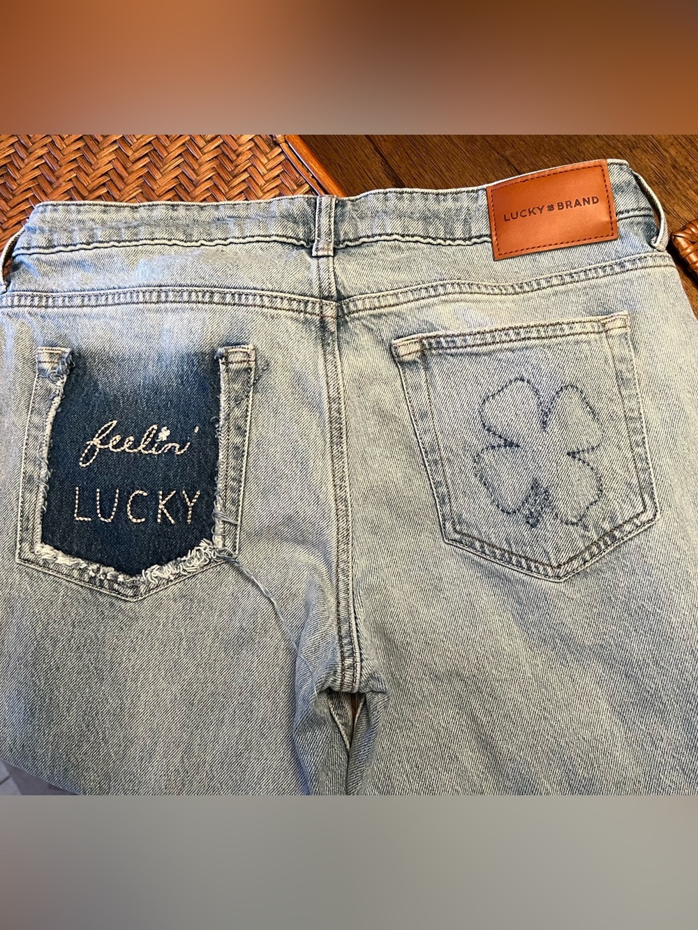 Feeling Lucky? NWOT Lucky Brand Light Blue Denim Baggy Jeans Size 6